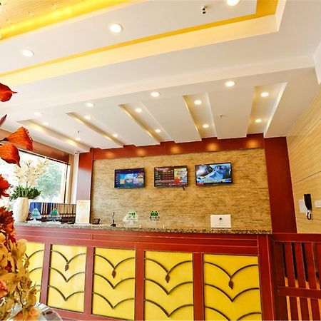 Greentree Inn Zhejiang Taizhou Tiantai Bus Station Express Hotel Exteriör bild