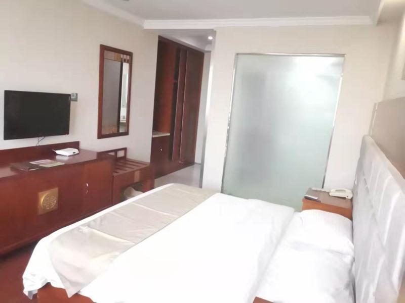 Greentree Inn Zhejiang Taizhou Tiantai Bus Station Express Hotel Exteriör bild