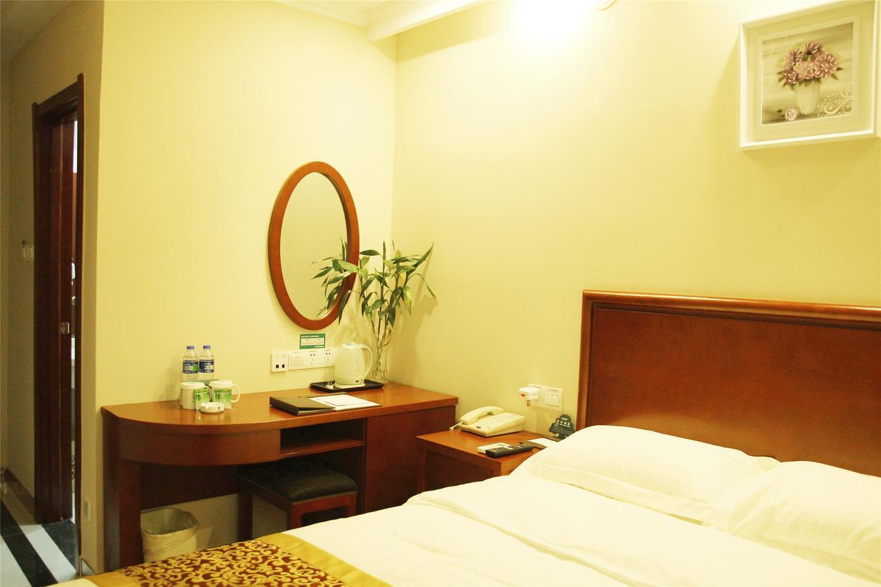 Greentree Inn Zhejiang Taizhou Tiantai Bus Station Express Hotel Exteriör bild