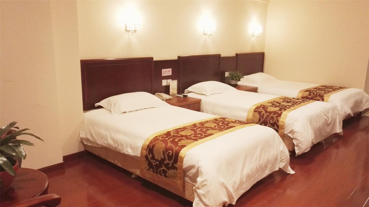 Greentree Inn Zhejiang Taizhou Tiantai Bus Station Express Hotel Exteriör bild