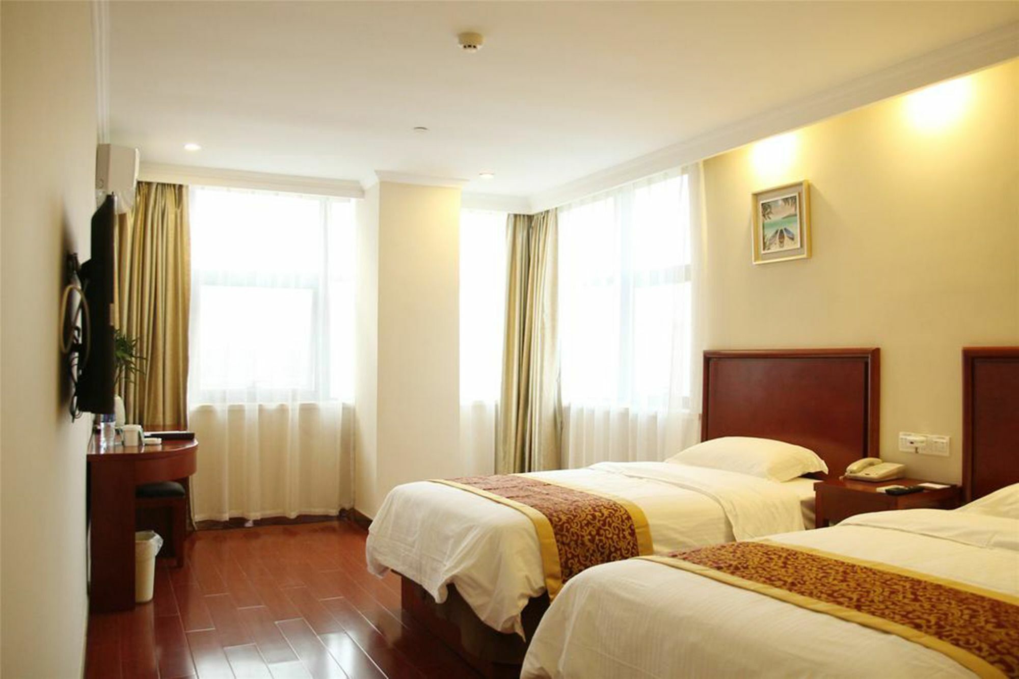 Greentree Inn Zhejiang Taizhou Tiantai Bus Station Express Hotel Exteriör bild